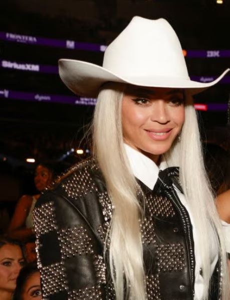 Beyonce cowboy hat